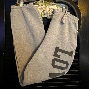Victoria’s Secret Love PINK Heather gray sweat pants joggers size S